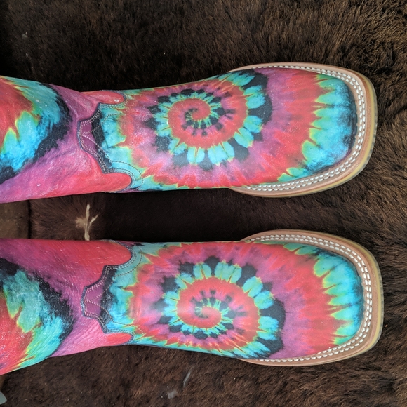 TIN HAUL "Happy Hippie" groovy rainbow tie dye leather cowgirl boots in box NWT - Picture 13 of 16